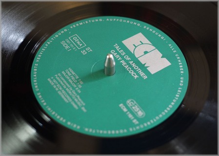 ECM盤