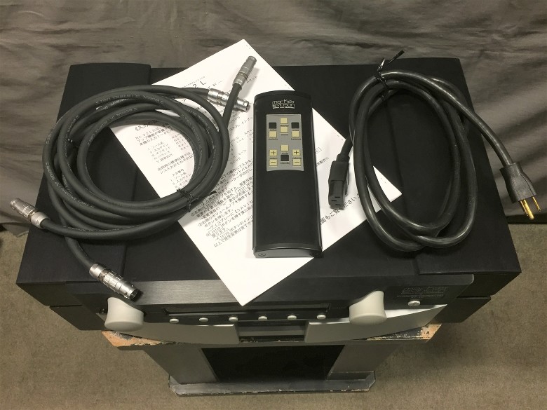 中古入荷品情報】mark Levinson No.32L / コントロールアンプ 中古入荷品情報】mark Levinson No.32L / コントロールアンプ