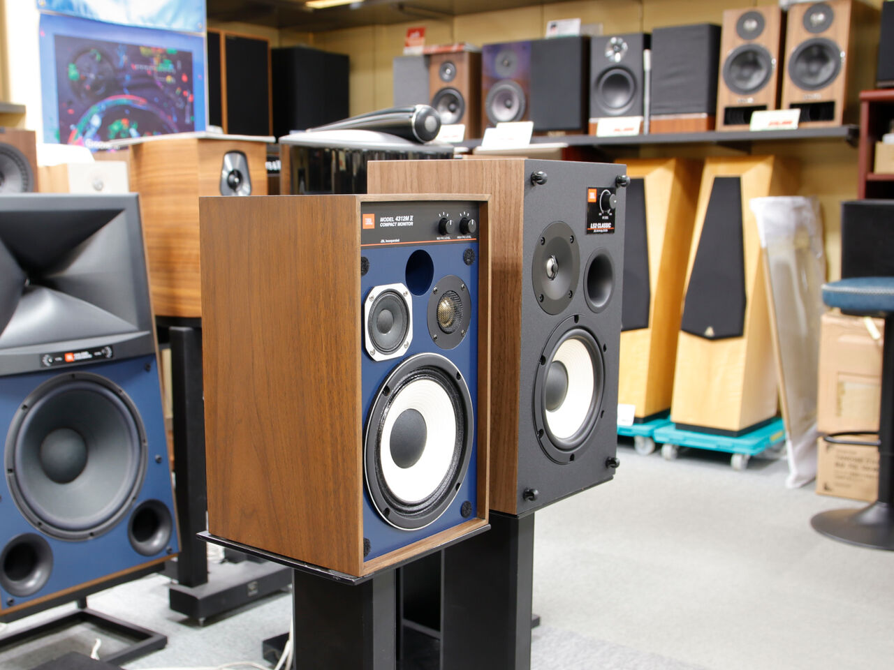 JBL L52 Classic お茶の水店で展示演奏中！ : オーディオ