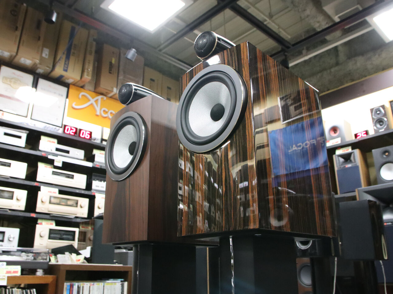 より高められた「高性能」!Bowers & Wilkins 705S3 Signatureが より高められた「高性能」!Bowers & Wilkins 705S3 Signatureが