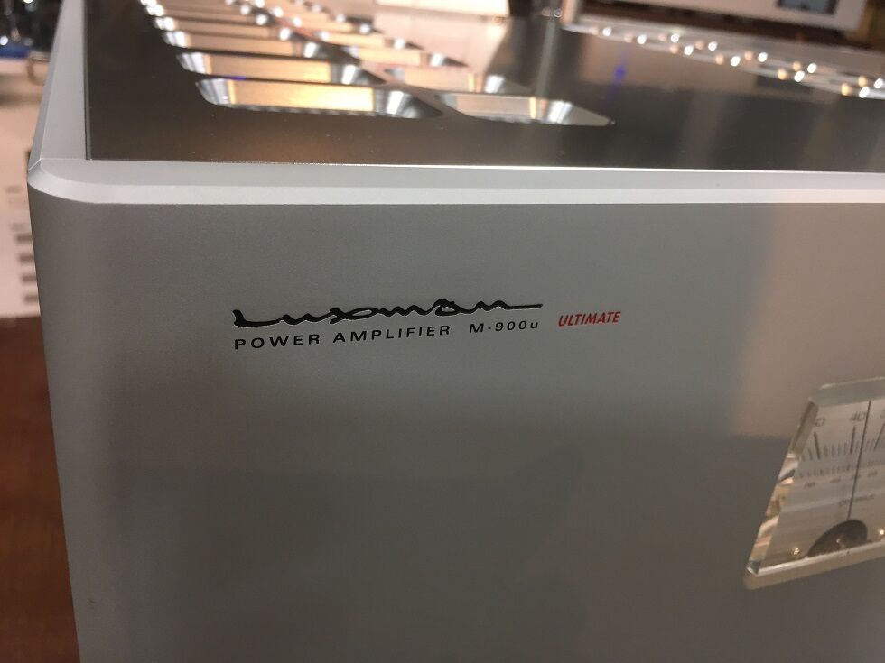 LUXMAN M-900U : オーディオユニオン お茶の水 アクセサリー館 Information