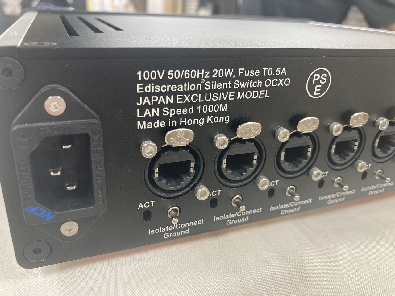 EDISCREATION SILENT SWITCH OCXO 2 FIBER BOX 2 中古入荷しました