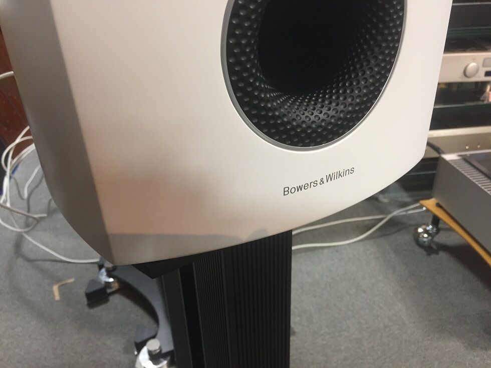 B&W 805 D3 スタンド比較試聴 : オーディオユニオン お茶の水 B&W 805 D3 スタンド比較試聴 : オーディオユニオン お茶の水
