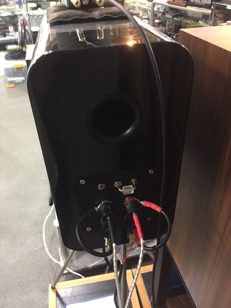Q Acoustics Concept 300 : オーディオユニオン お茶の水 Q Acoustics Concept 300 : オーディオユニオン お茶の水