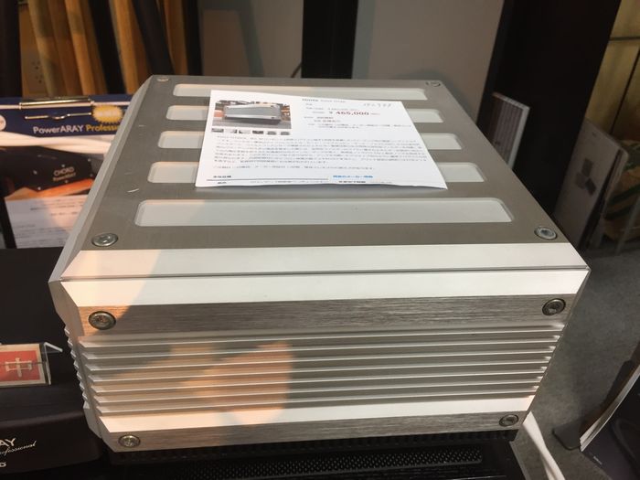 LAST ISOTEK TITAN, AQUARIUS, TITAN ONE : オーディオユニオン