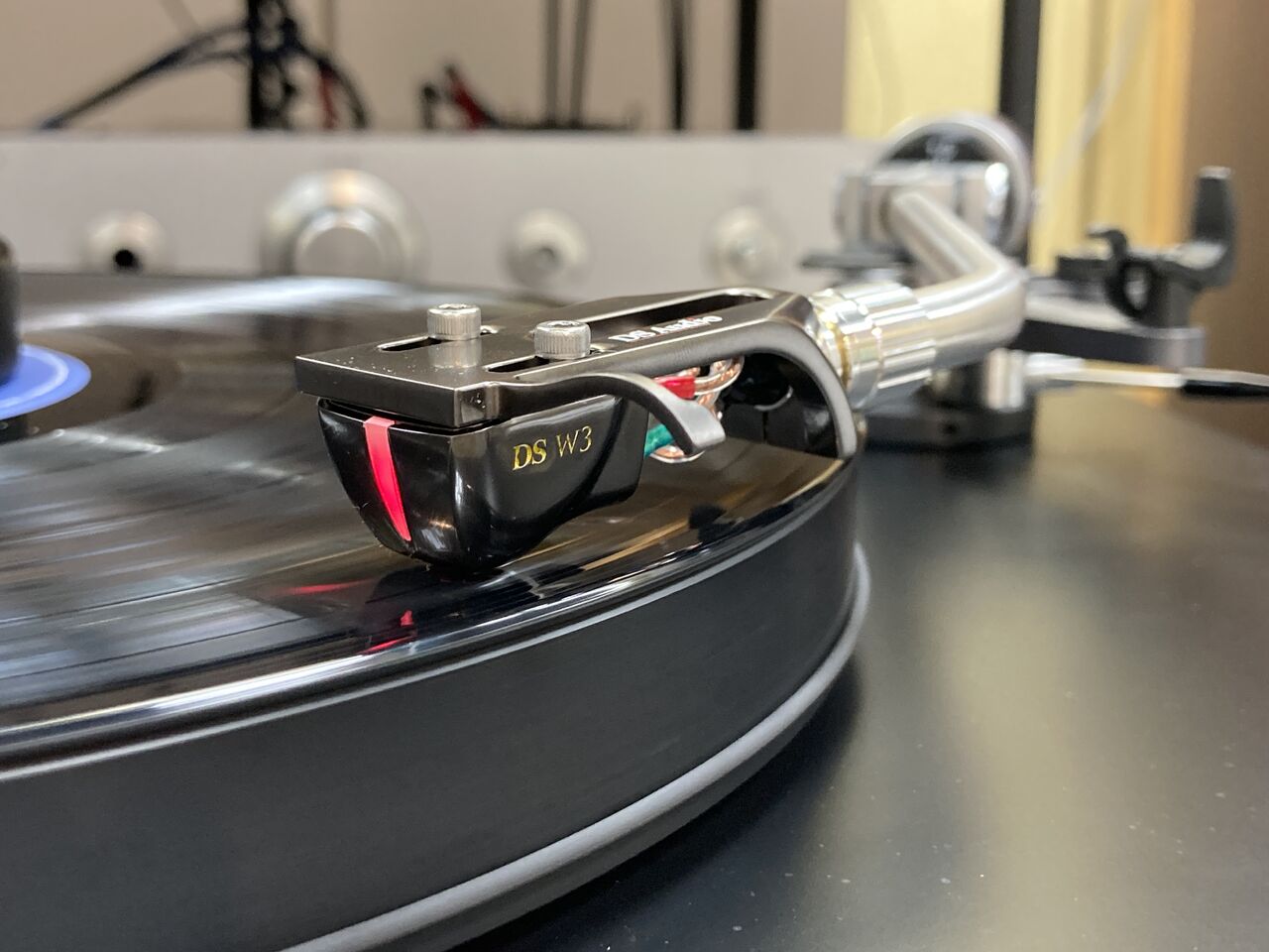 DS Audio TB-100真空管フォノイコライザー : オーディオユニオン