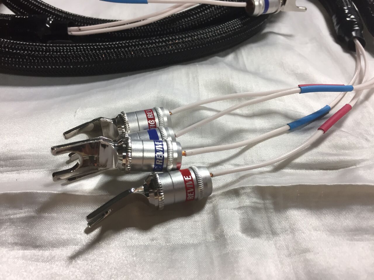 スピーカーケーブル デモ機試聴 ACOUSTIC REVIVE SPC-Triple C スピーカーケーブル デモ機試聴 ACOUSTIC REVIVE SPC-Triple C