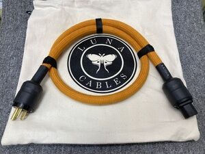 LUNA CABLES ORANGE/PC 電源ケーブル : オーディオユニオン お茶の水