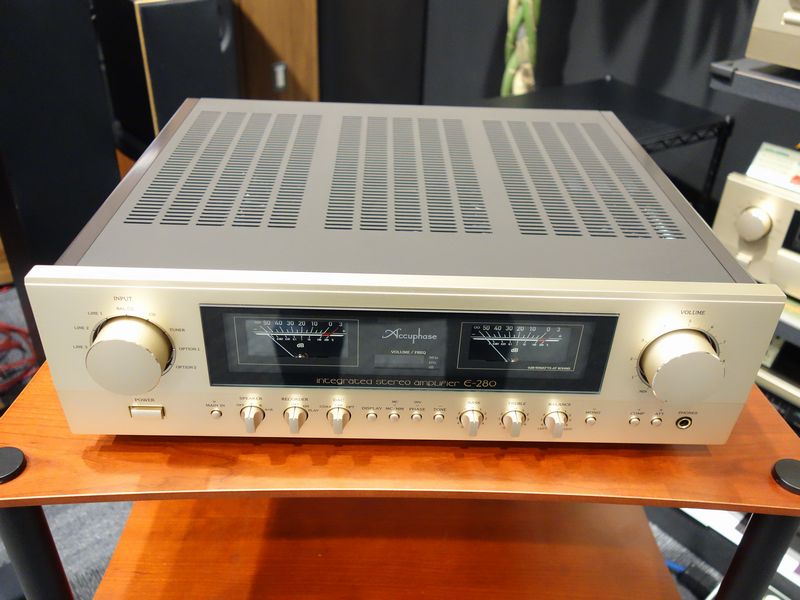 プリメインアンプ Accuphase/E-280 : オーディオユニオン大阪店Blog プリメインアンプ Accuphase/E-280 : オーディオユニオン大阪店Blog