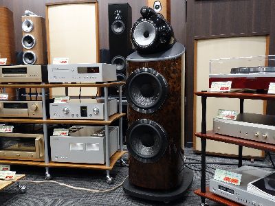 B&W 801D4Signature、805D4 Signature展示中です