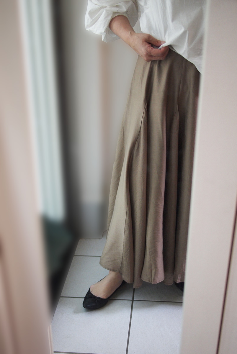 meriのゆれると素敵なスカート履いてみました : Aula Powered by