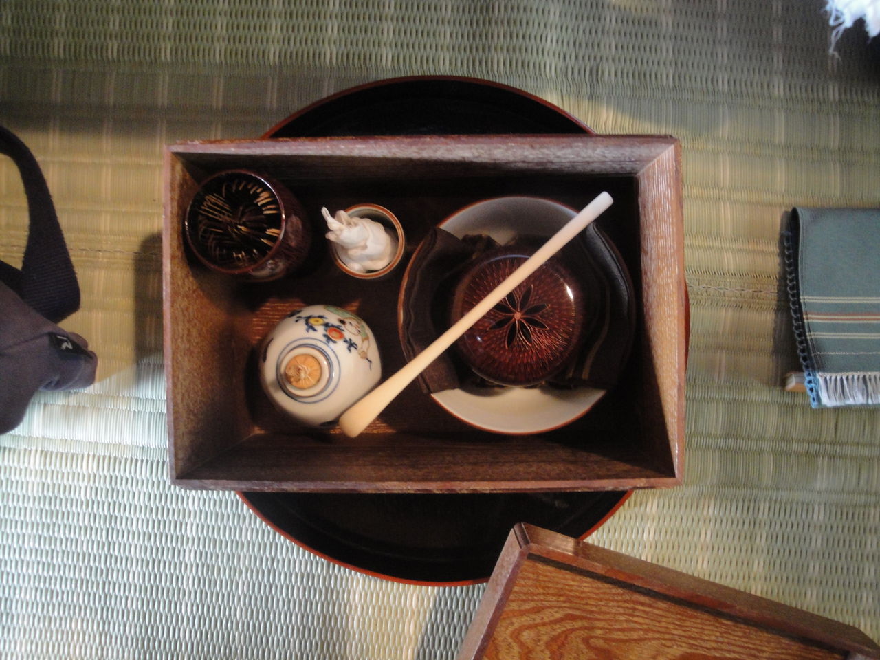 茶箱 卯の花点前 あうんの日記