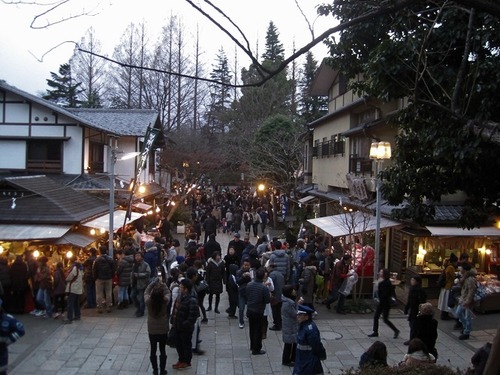 深大寺メイン通路