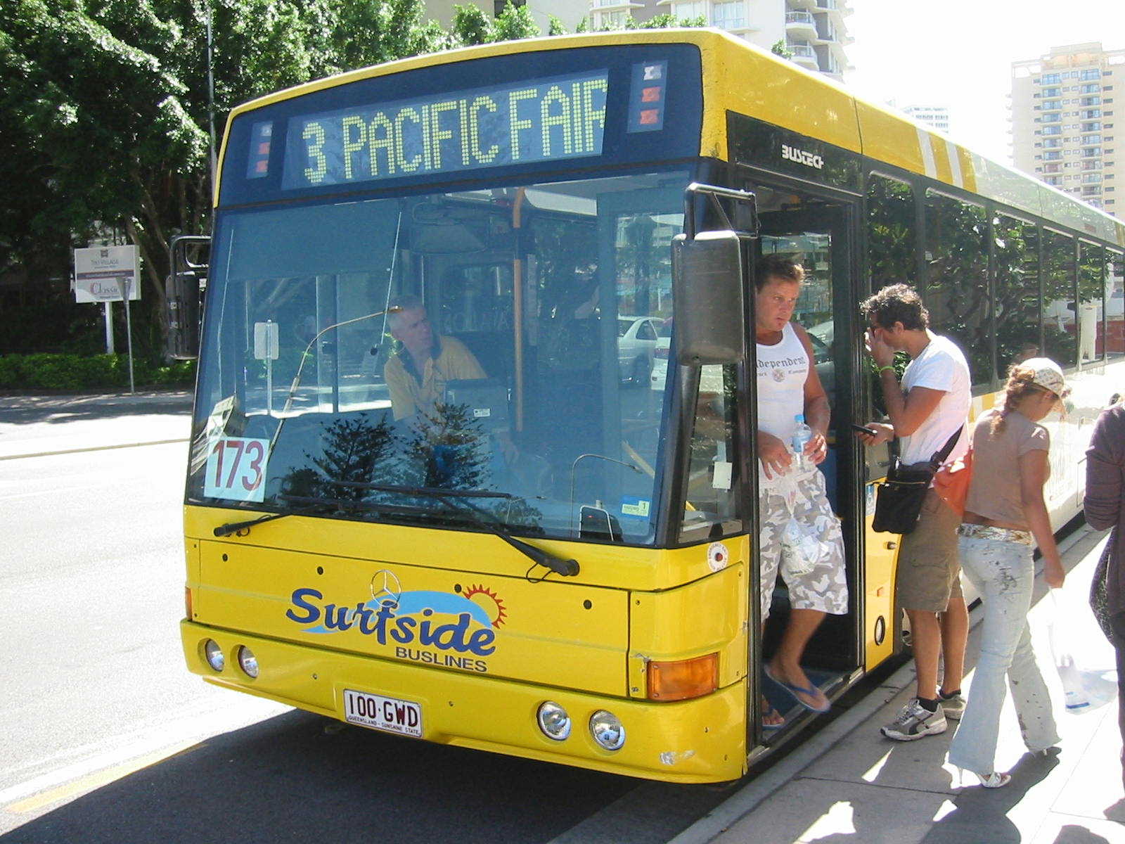 ゴールドコーストのバス オーストラリアでの楽しい過ごし方