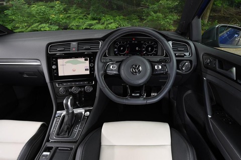 Golf R interior