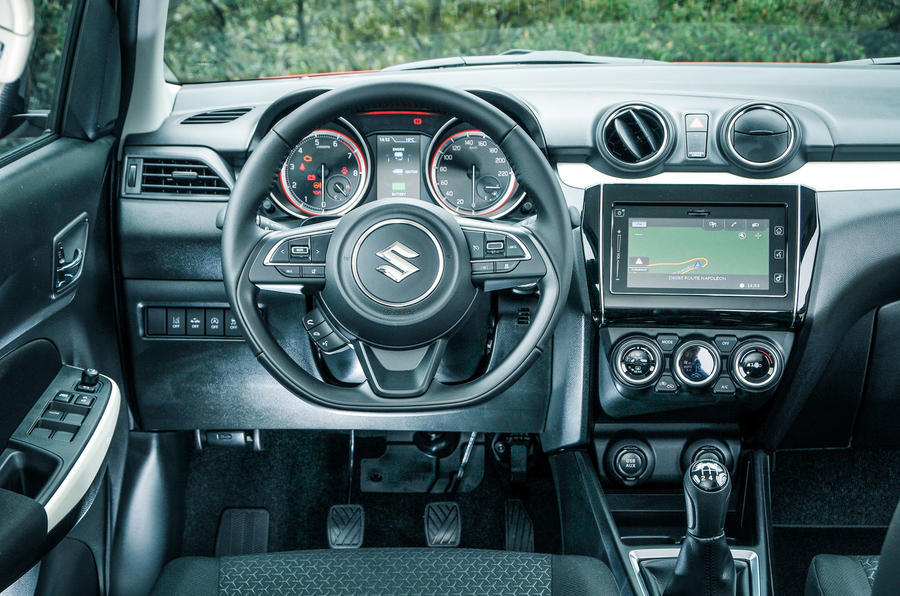 スズキ スイフト 試乗レポート 海外自動車試乗レポート