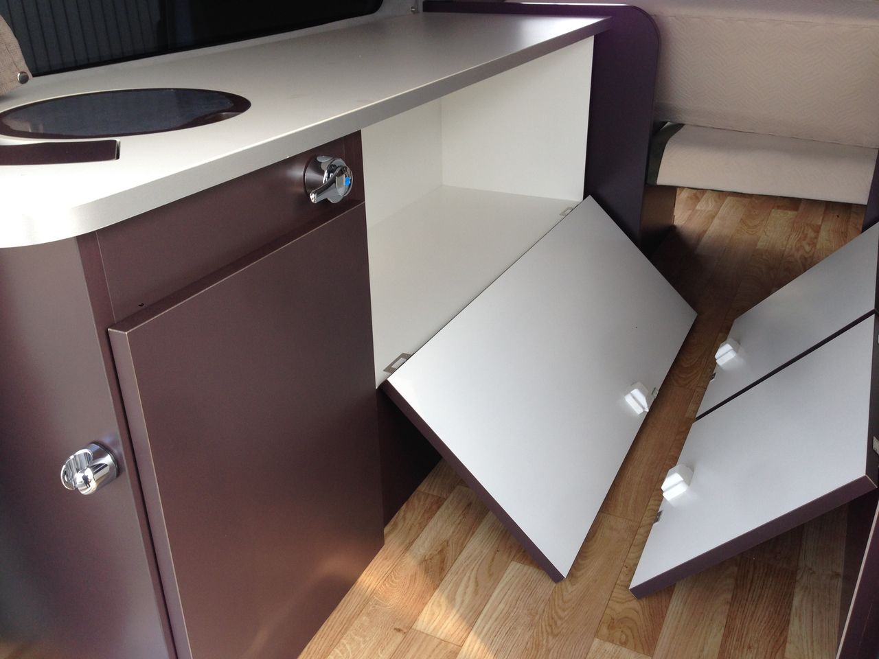 キャンパー鹿児島のこだわり 家具編 キャンパー鹿児島ブログ