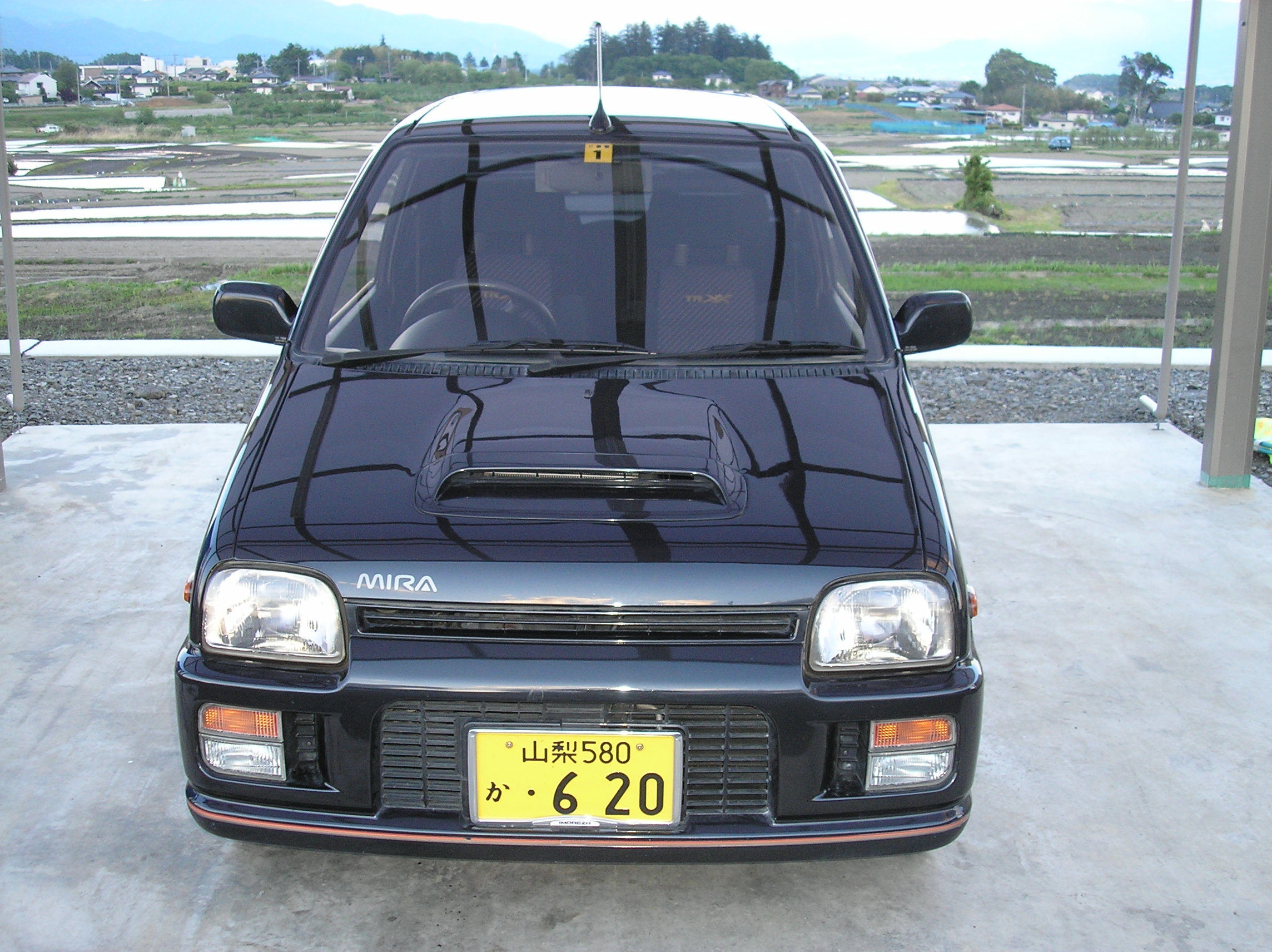 平成5年式 ダイハツ ミラ 山梨の中古車販売 オートバード店長日記 平成5年式 ダイハツ ミラ 山梨の中古車販売 オートバード店長日記