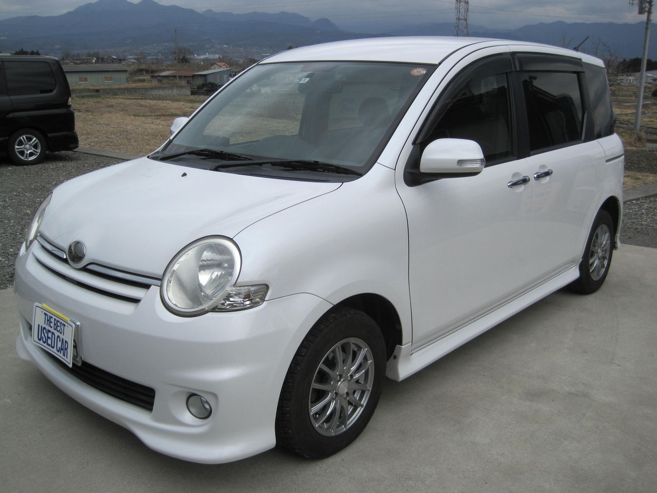 平成年 Toyota シエンタ 山梨の中古車販売 オートバード店長日記