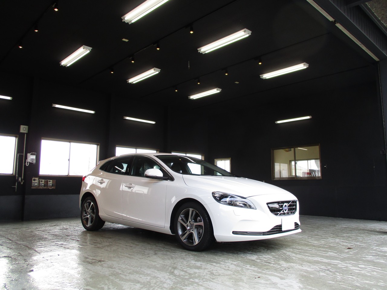 Volvo V40 Ygダイヤモンドコート施工事例 Auto Craft Yamaguchi 施工ブログ Volvo V40 Ygダイヤモンドコート施工事例 Auto Craft Yamaguchi 施工ブログ