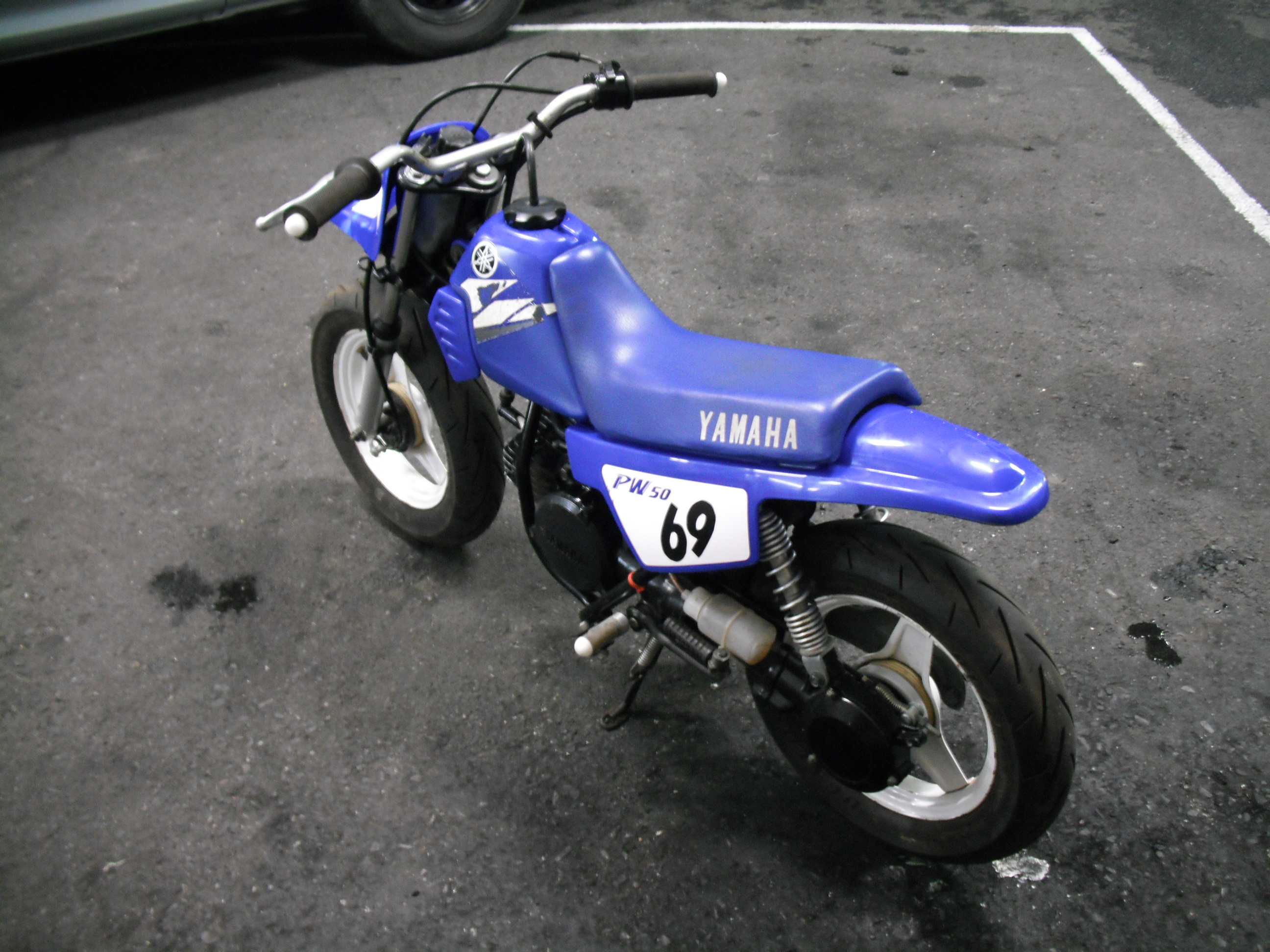 pw50　オートバイ　オフロード　ヤマハ キッズ向けファンバイク 「PW50」2023年モデルを発売～オフ