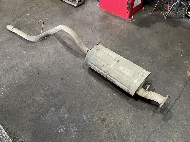 シボレーアストロ マフラータイコ 社外品 WALKER製 シボレー アストロ