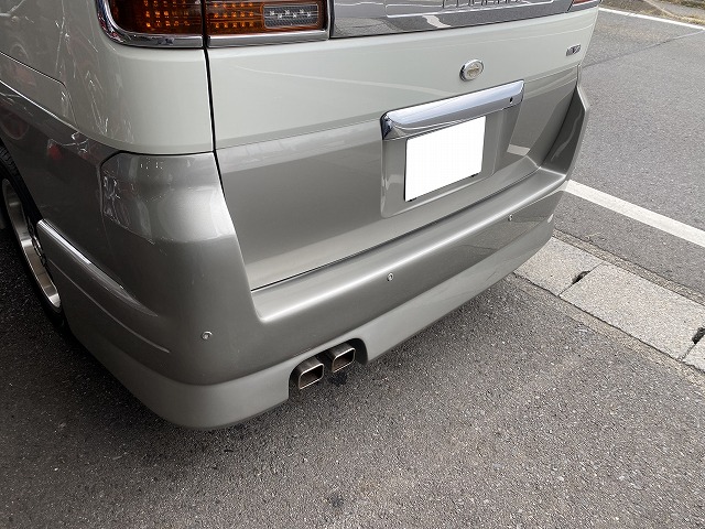 滋賀オートライフハノ エルグランド(E50)のマフラーテール延長加工 