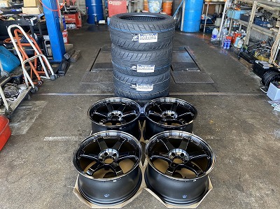 フェアレディZ（Z33）にレイズ「TE37」装着 : オートライフ