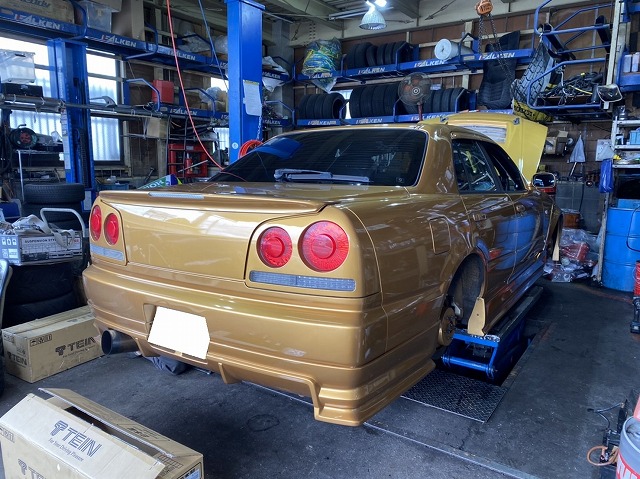 滋賀 スカイライン(R34)のテイン「MONOスポーツ」車高調キット取付 ...