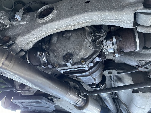 滋賀オートライフハノ 日産「フェアレディZ」(Z33)のセントラル20製