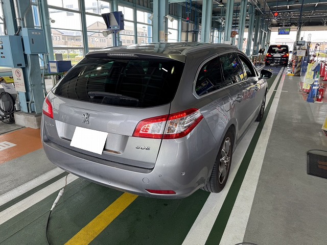 滋賀オートライフハノ 輸入車「プジョー 508」の車検＆整備とオイル