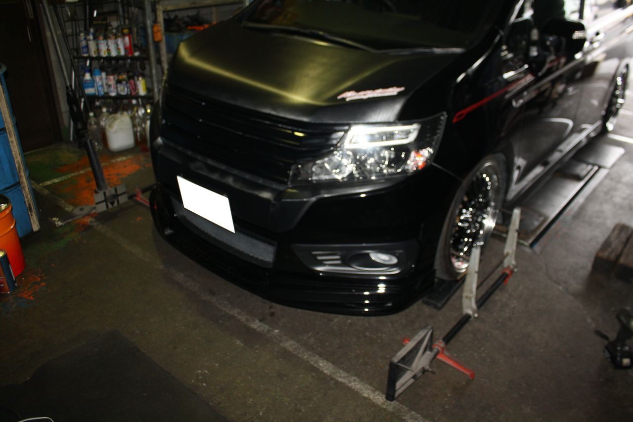 ステップワゴン Rk5 車高調の取り付け オートライフハノ オフィシャルブログ