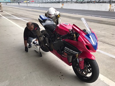 鈴鹿サンデーロードレース ２日目 オートライフハノ オフィシャルブログ