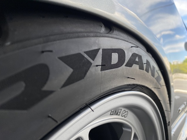 滋賀オートライフハノ 日産「シルビア」(S15)のリアフェンダー