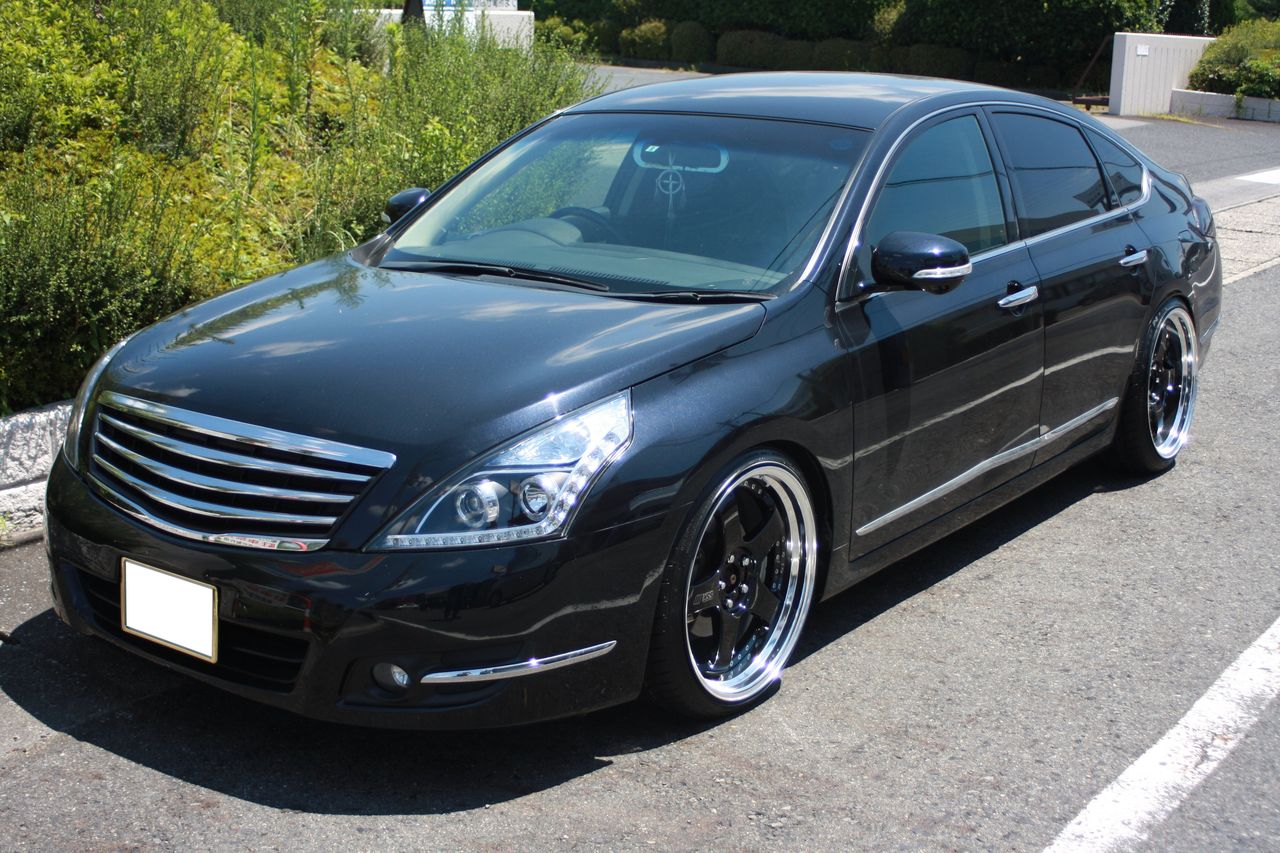 ティアナ セダン ローダウン ダウンサス 値下げしました！