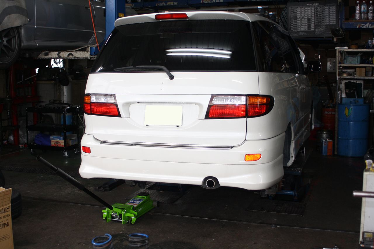 エスティマ（ACR30） 車高調取付 : オートライフハノ オフィシャルブログ