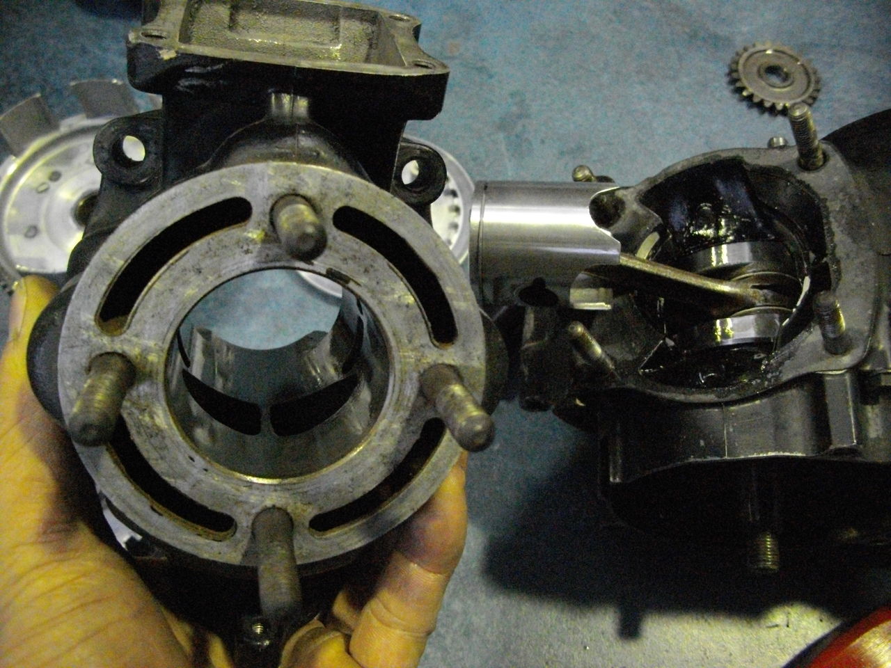 CR80エンジン　レストアベース CR80エンジン レストアベース Yahoo!オークション -「cr80 エンジン