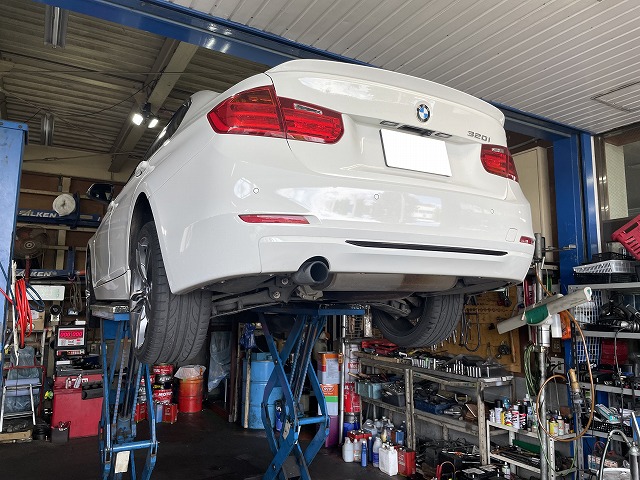 滋賀 BMW320i(F30)のワンオフマフラー製作 : オートライフハノ オフィシャルブログ