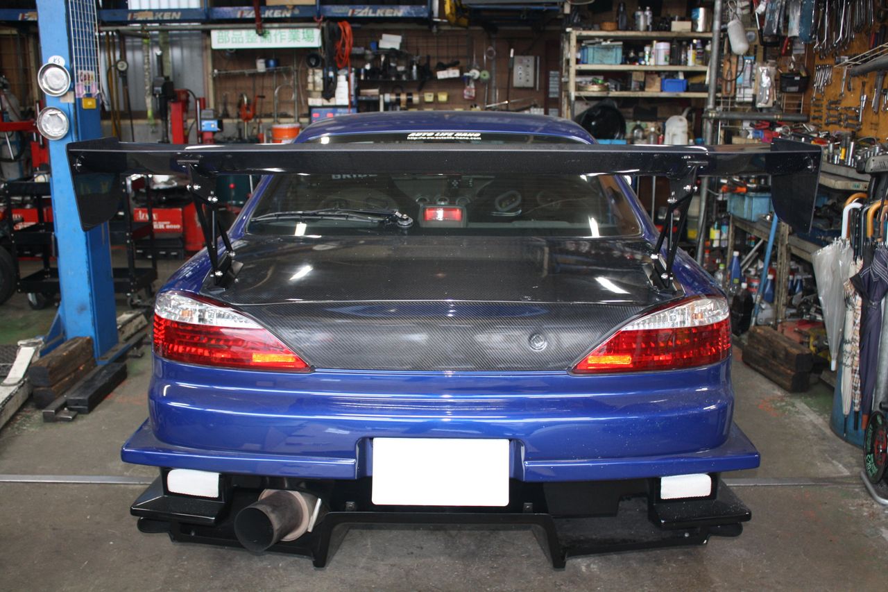 S15堀内号 カーボントランク&GTウイング取付 : オートライフハノ
