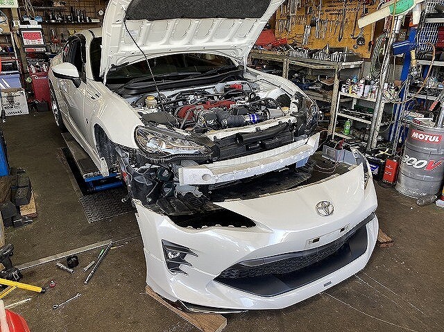 滋賀 トヨタ 86 の 後期から前期バンパーに交換 オートライフハノ オフィシャルブログ 滋賀 トヨタ 86 の 後期から前期バンパーに交換 オートライフハノ オフィシャルブログ