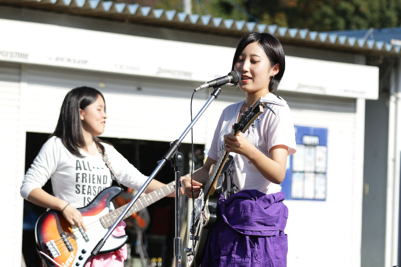 滋賀の女子高生バンド ぷりゅーる のライブ オートライフハノ オフィシャルブログ