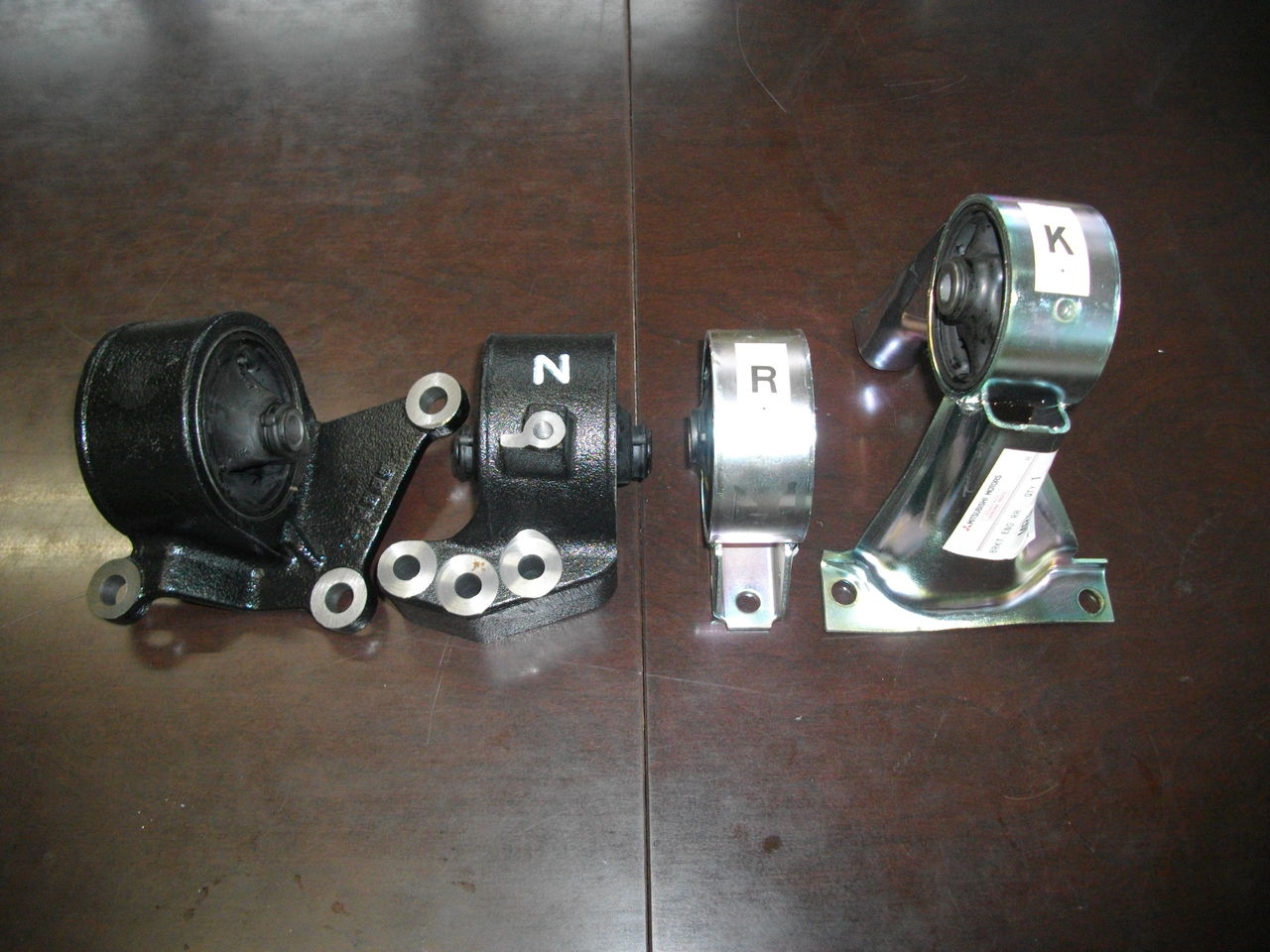 ランエボgt a マウント atf交換 オートライフハノ オフィシャルブログ ランエボgt a マウント atf交換 オートライフハノ オフィシャルブログ