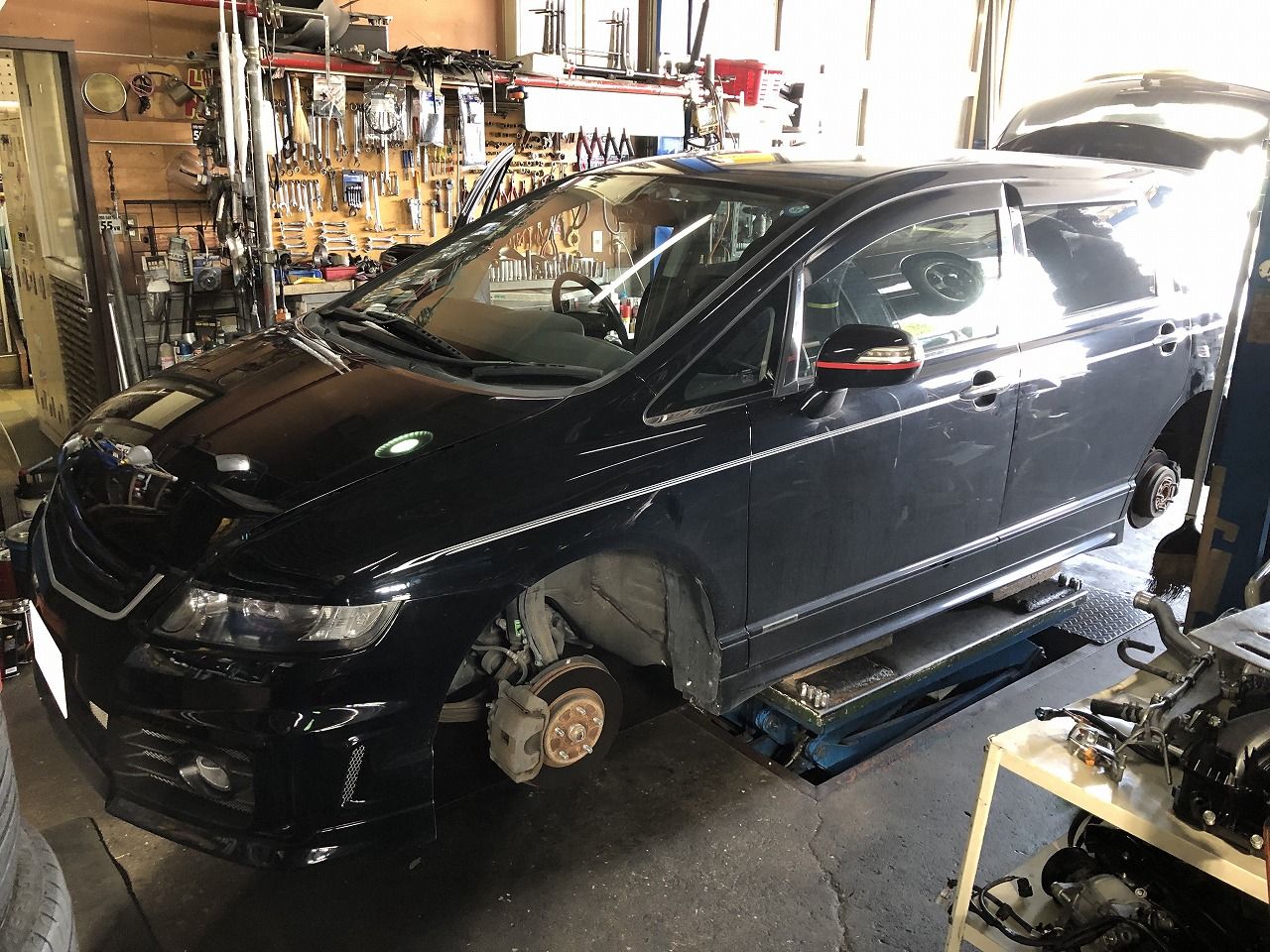 オデッセィ(RB1) テイン車高調の取り付け : オートライフハノ