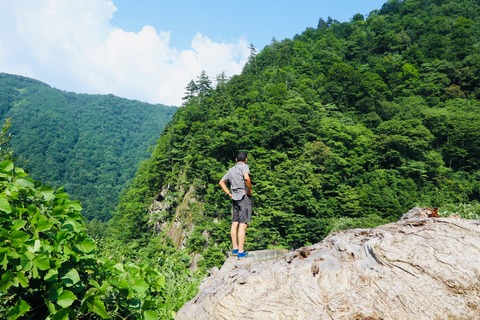 01C76EF9-18FE-44FC-A5D4-DB0EC468831A