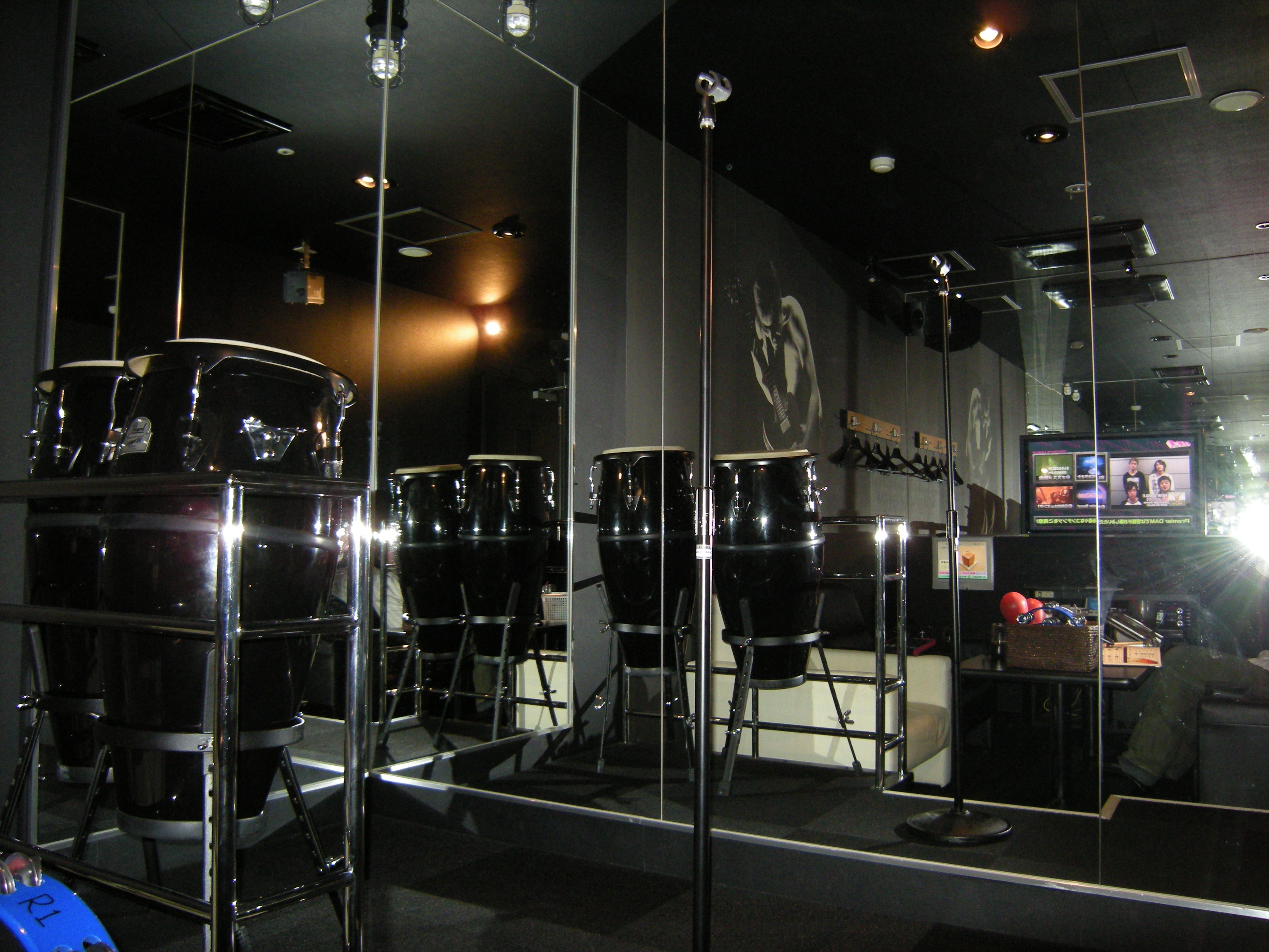 クロエ オブライエンのあの眉間にはさまれて死にたい アバンギャルドな乾電池が欲しい