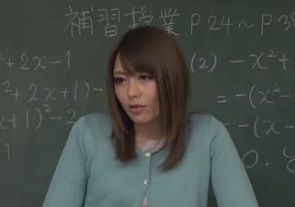 桜井あゆ女教師