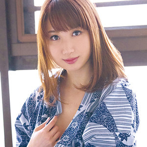 思ってもみなかった夜●いに動揺する純朴美人妻