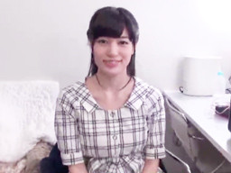 スタイル抜群の元グラビアアイドルが初めての3Pにイキ狂いしちゃう！