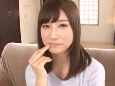 激カワ現役女子大生が恥ずかしがりながら初めて潮吹きをしちゃう！