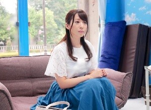 【MM号】骨盤矯正のはずが「骨盤の位置を戻すには肛門の中から治療します!」アナルを責められて感じちゃう美人奥様